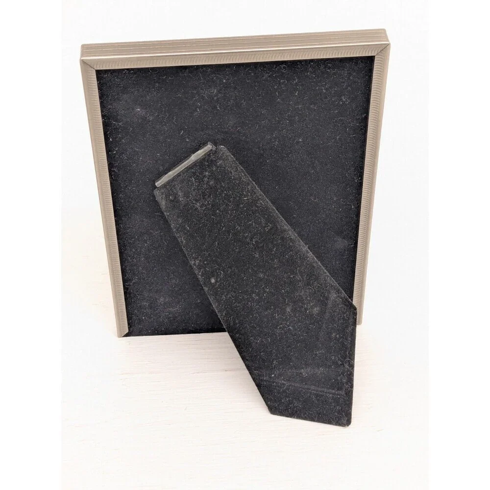 Vintage Silvertone 5X7